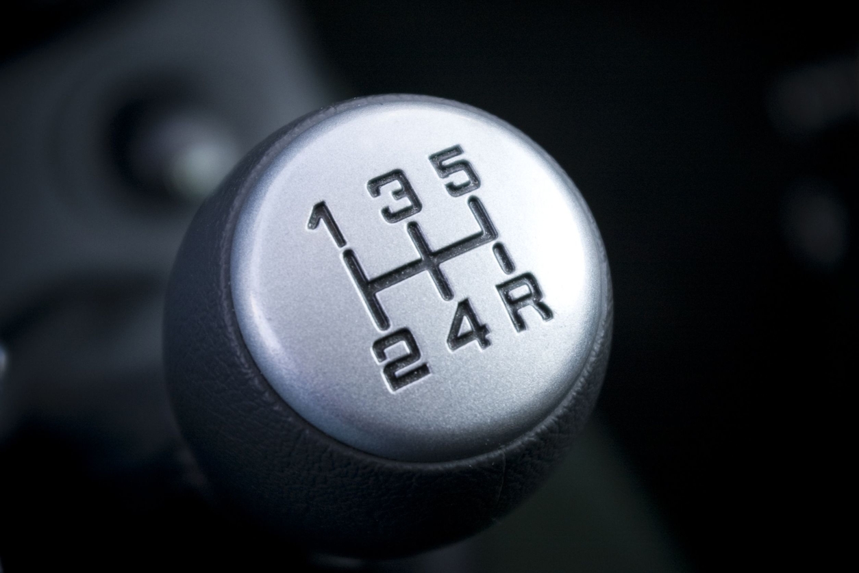 How To: Drive A Manual Car for City Car Driving