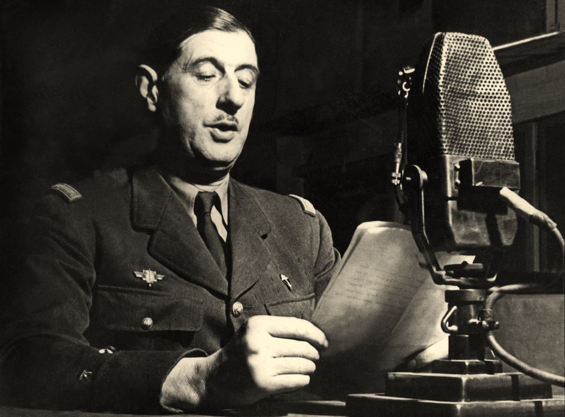 Jouer en français avec pleins de mods for Hearts of Iron IV
