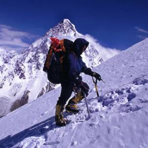 Movement in The Long Dark; Managing Weight, Mitigating Risk, and Moving House for The Long Dark