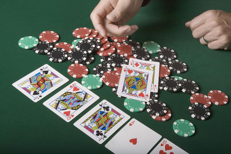 Poker hands ranking "cheat" sheet for CasinoLife Poker