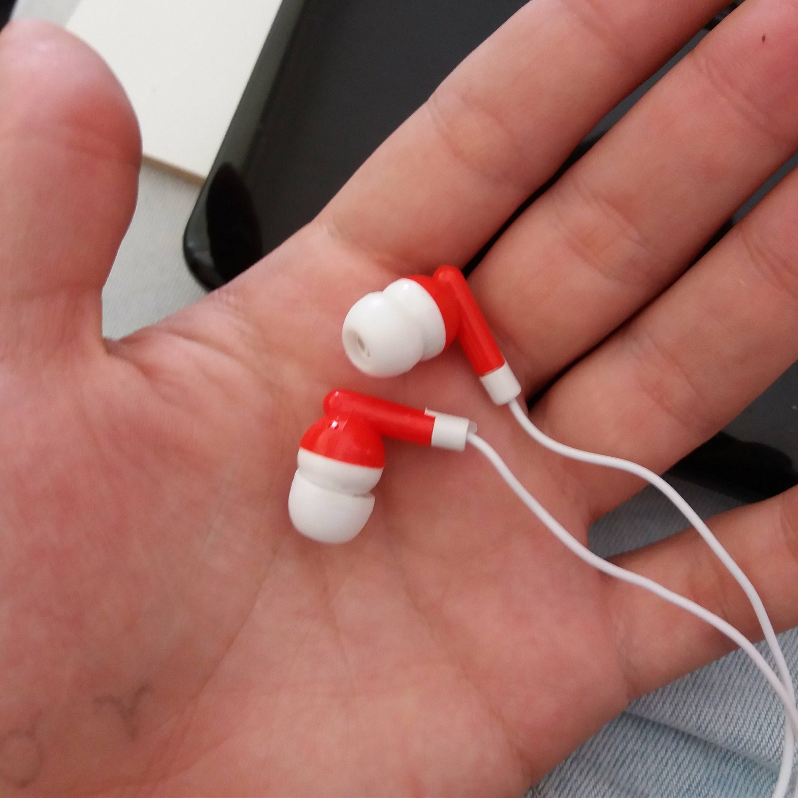 Review do fone da loja de 1 real. for Mountain